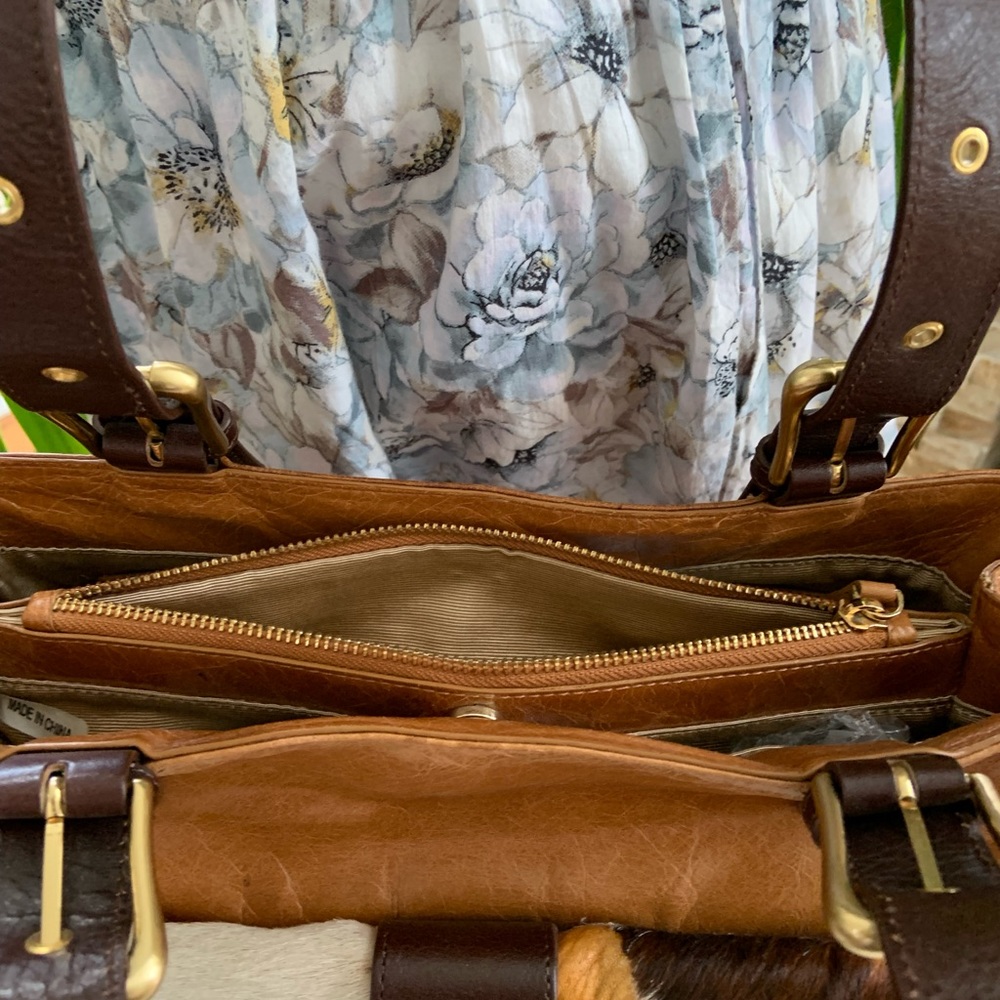 mohair exterior gold studded shoulder straps many pockets - Picture 7 of 9